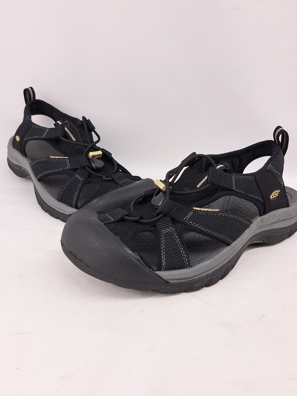 KEEN Black Waterproof Sport Sandals See Measurements